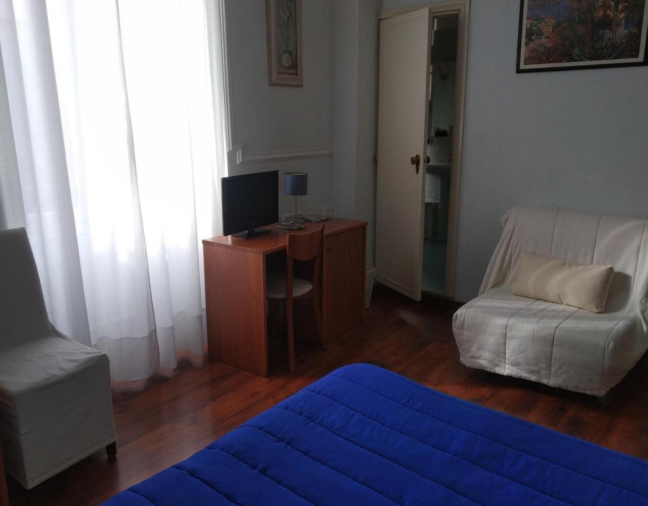 Hotel Lucciola Bordighera Εξωτερικό φωτογραφία