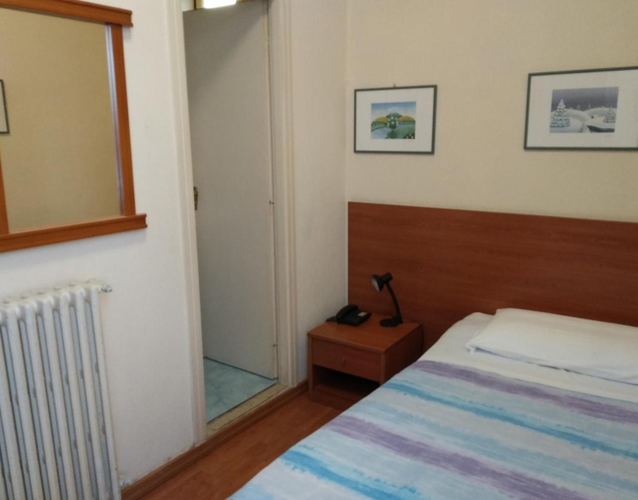 Hotel Lucciola Bordighera Εξωτερικό φωτογραφία