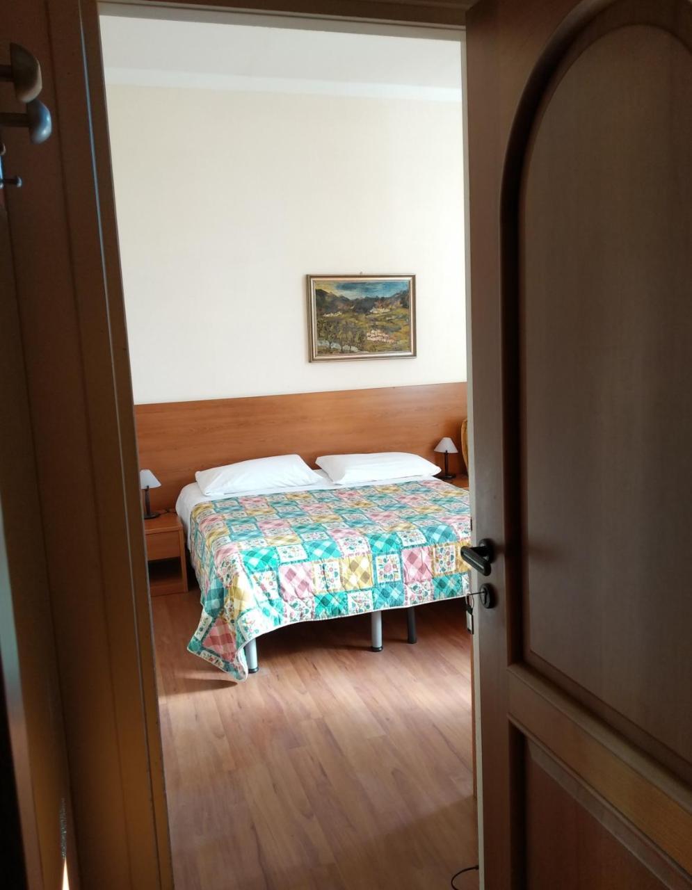 Hotel Lucciola Bordighera Εξωτερικό φωτογραφία