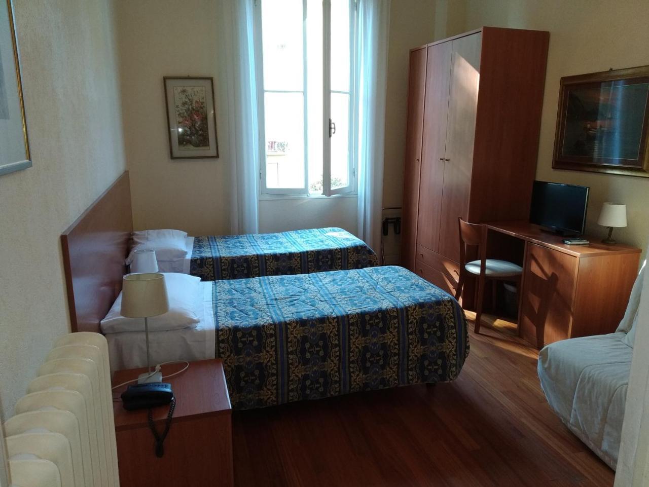 Hotel Lucciola Bordighera Εξωτερικό φωτογραφία