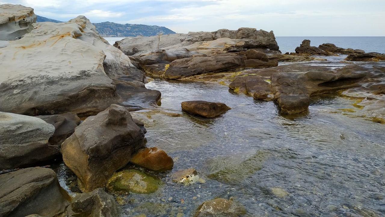 Hotel Lucciola Bordighera Εξωτερικό φωτογραφία